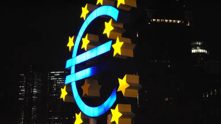 ECB 10. septembra lēmums: vai eiro likme tiks samazināta?